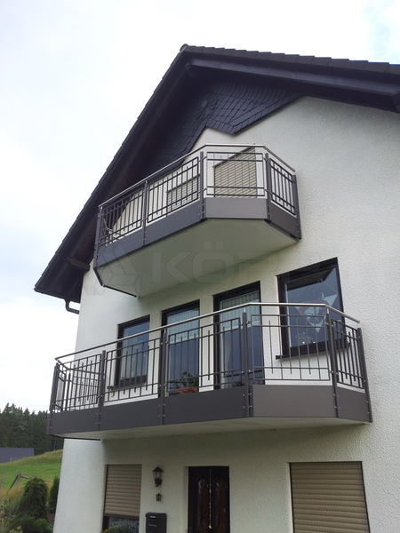 Referenzprojekt Außengeländer aus Metall, gefertigt von Köpp Schlosserei-Metallbau (7)